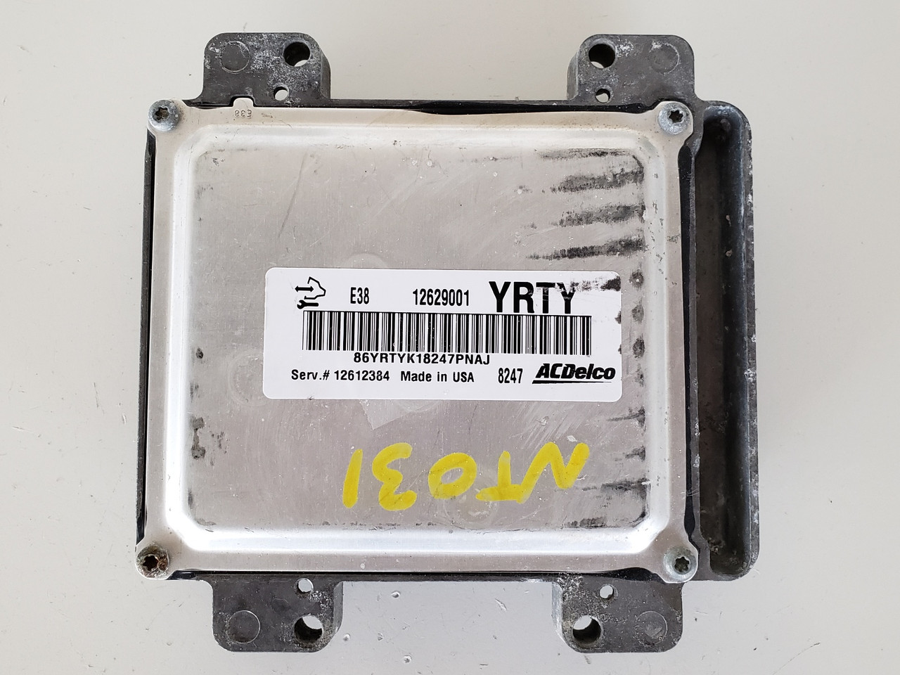 2008-2009 Equinox 12612384 Computer Brain Engine Control ECU ECM EBX Module