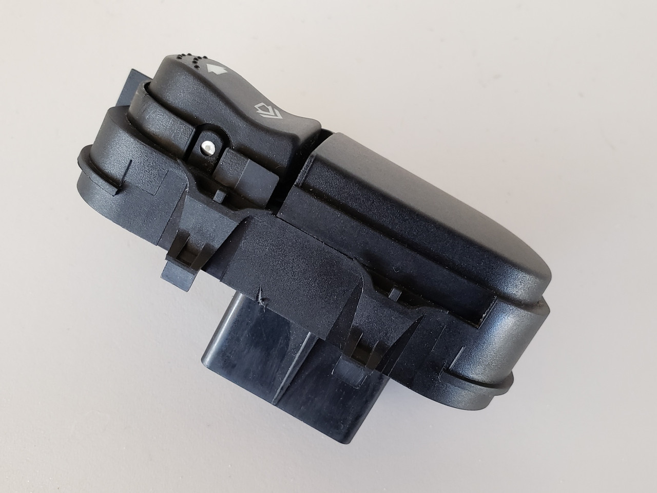 00-07 Ford Focus Coupe YS4T 14529 AA Drivers Side Left Master Window Switch OEM