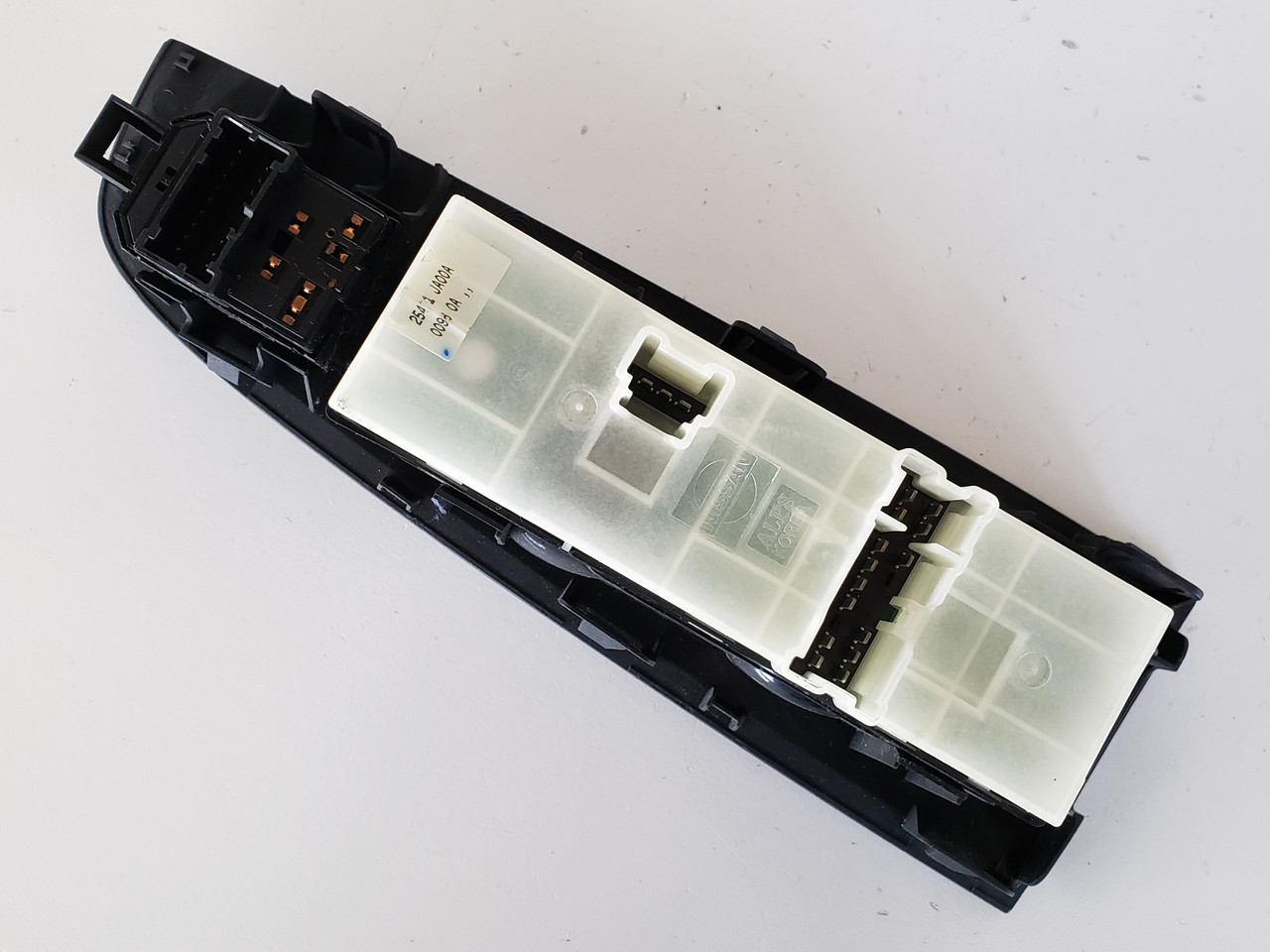 07-12 Nissan Altima 25401-JA00A Drivers Side Left Master Window Switch OEM