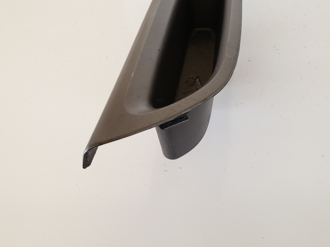 03-05 Mazda 6 GK26-684L1 Right Front Passenger Window Switch OEM