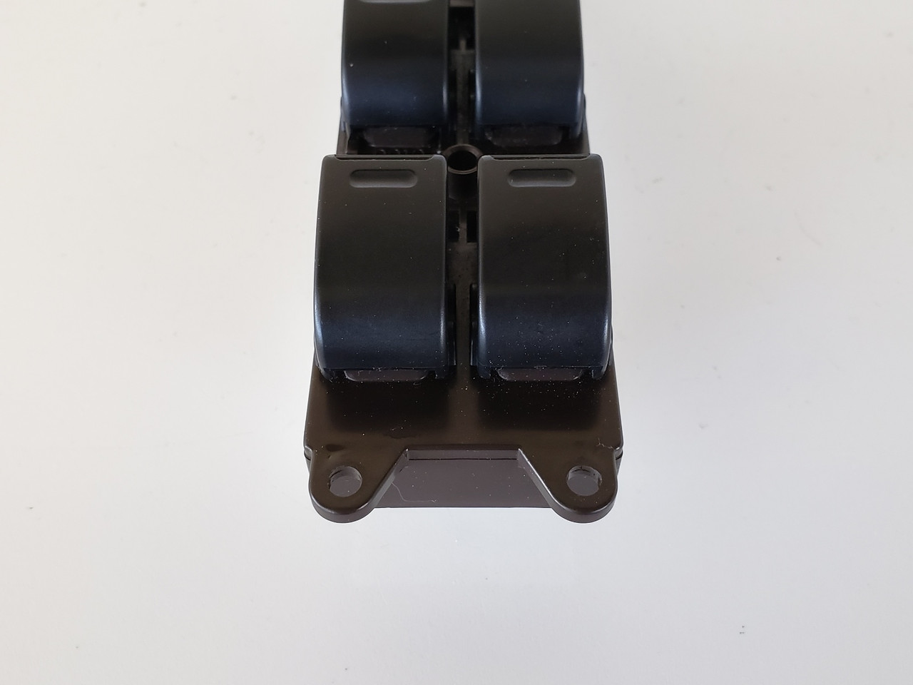 97-01 Toyota Camry LE 84820-AA010 Drivers Side Left Master Window