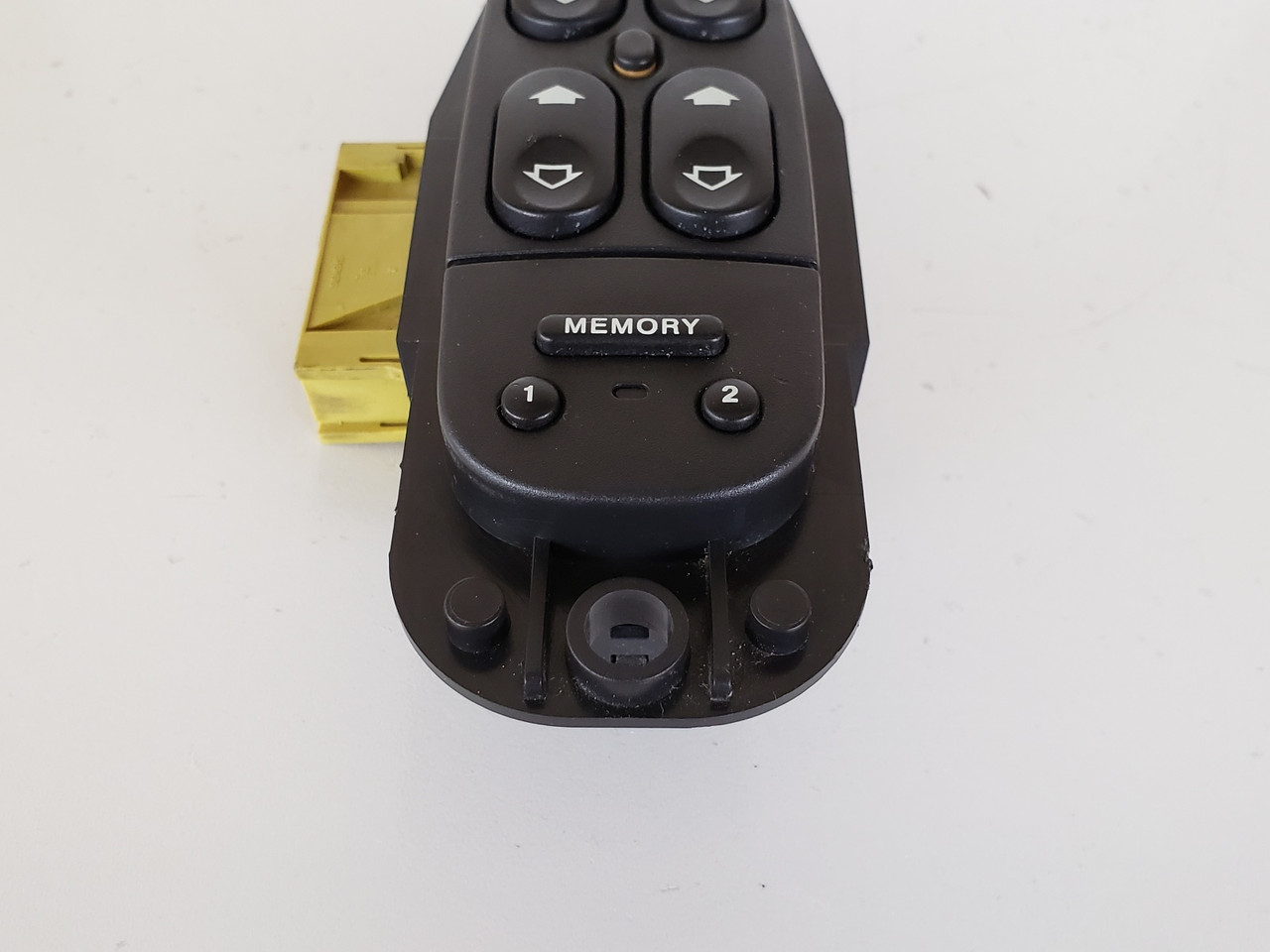 00-03 Jaguar S-Type XR849761 Drivers Side Left Master Window