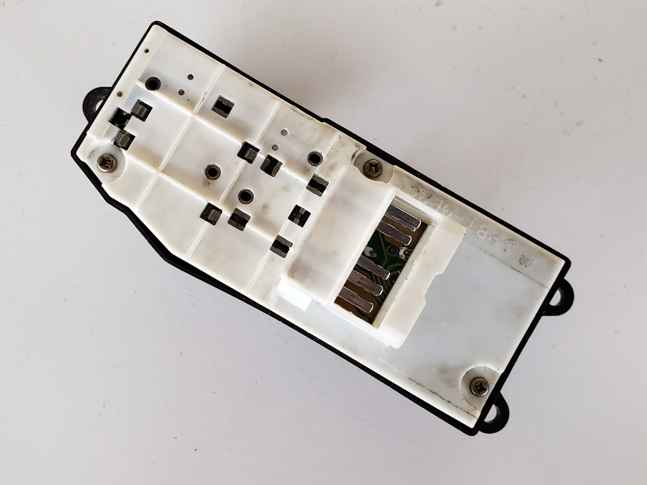 99-02 Toyota Solara 84820-00810 Drivers Side Left Master Window Switch OEM