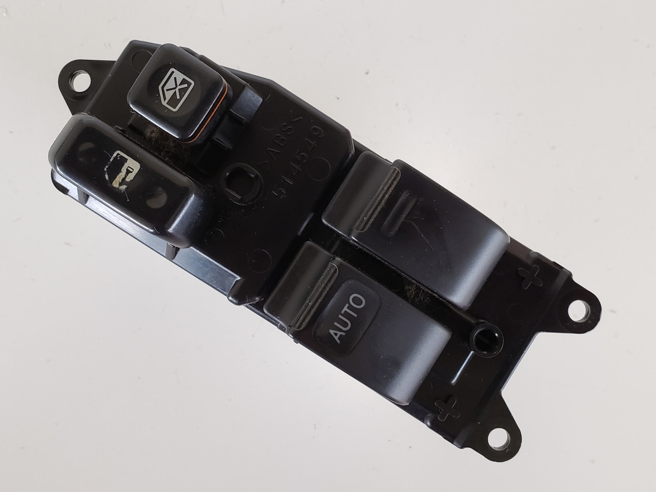 01-03 Toyota Sienna 84820-08020 Drivers Side Left Master Window