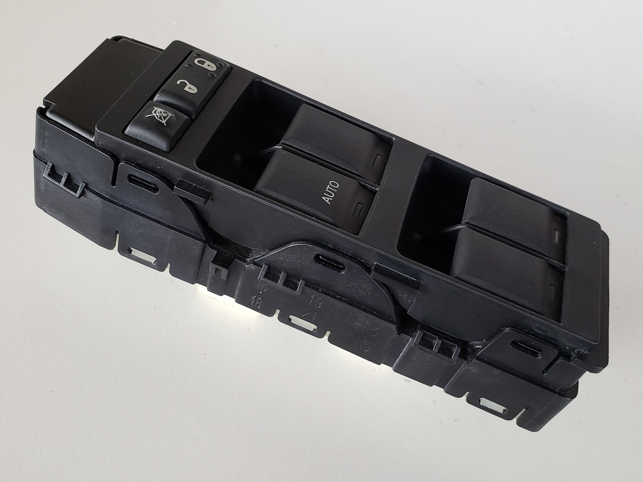 07-10 Jeep Patriot 56040691AD Drivers Side Left Master Window Switch OEM