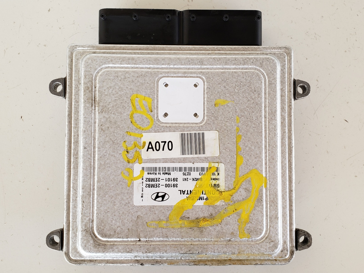 2011-2013 Elantra 39101-2EMB2 Computer Brain Engine Control ECU ECM EBX Module
