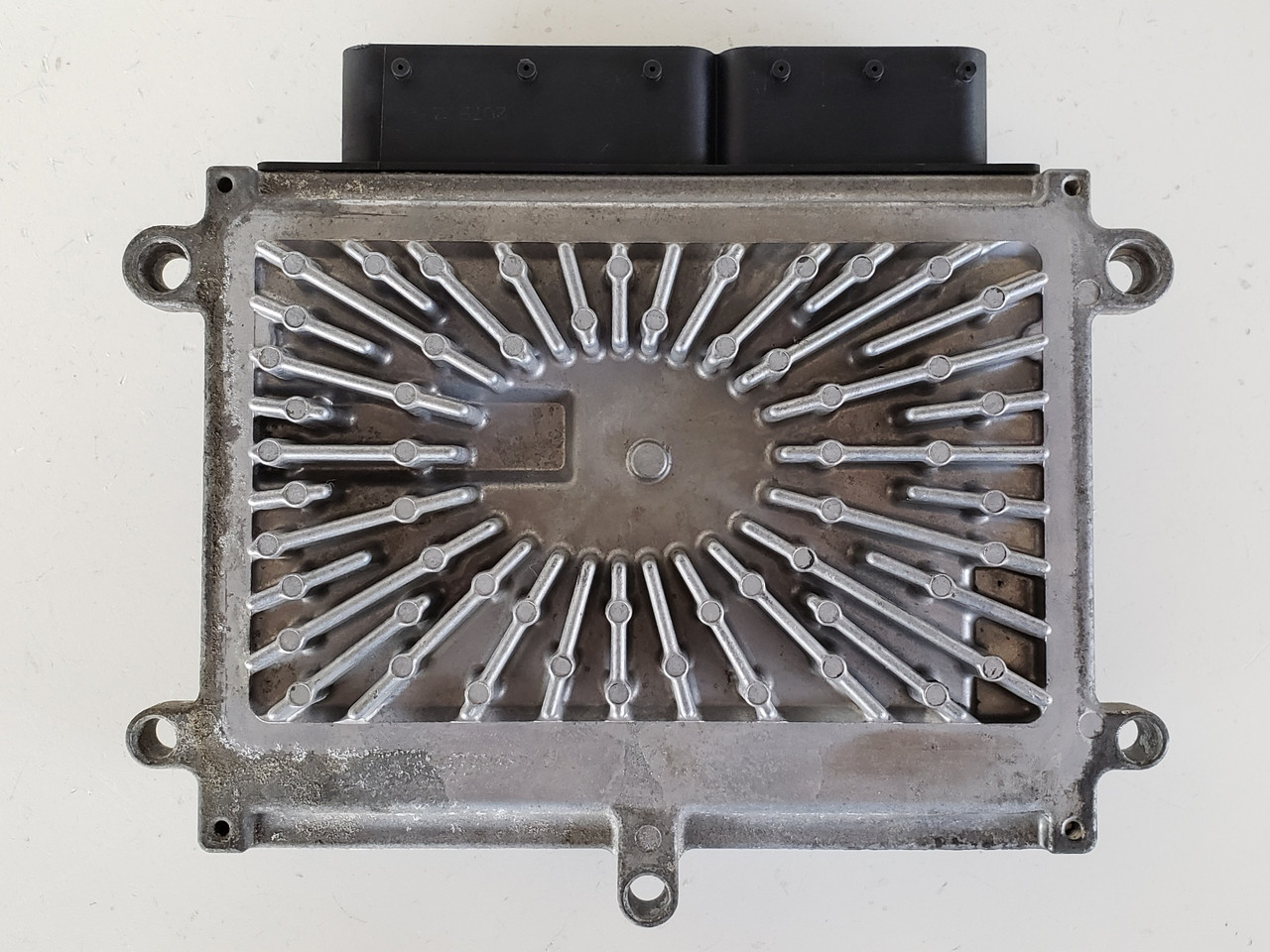 2009-2010 Volvo S40 P31286161 Computer Brain Engine Control ECU ECM EBX Module 2009-2010 Volvo S40 P31286161 Computer Brain Engine Control ECU ECM EBX Module