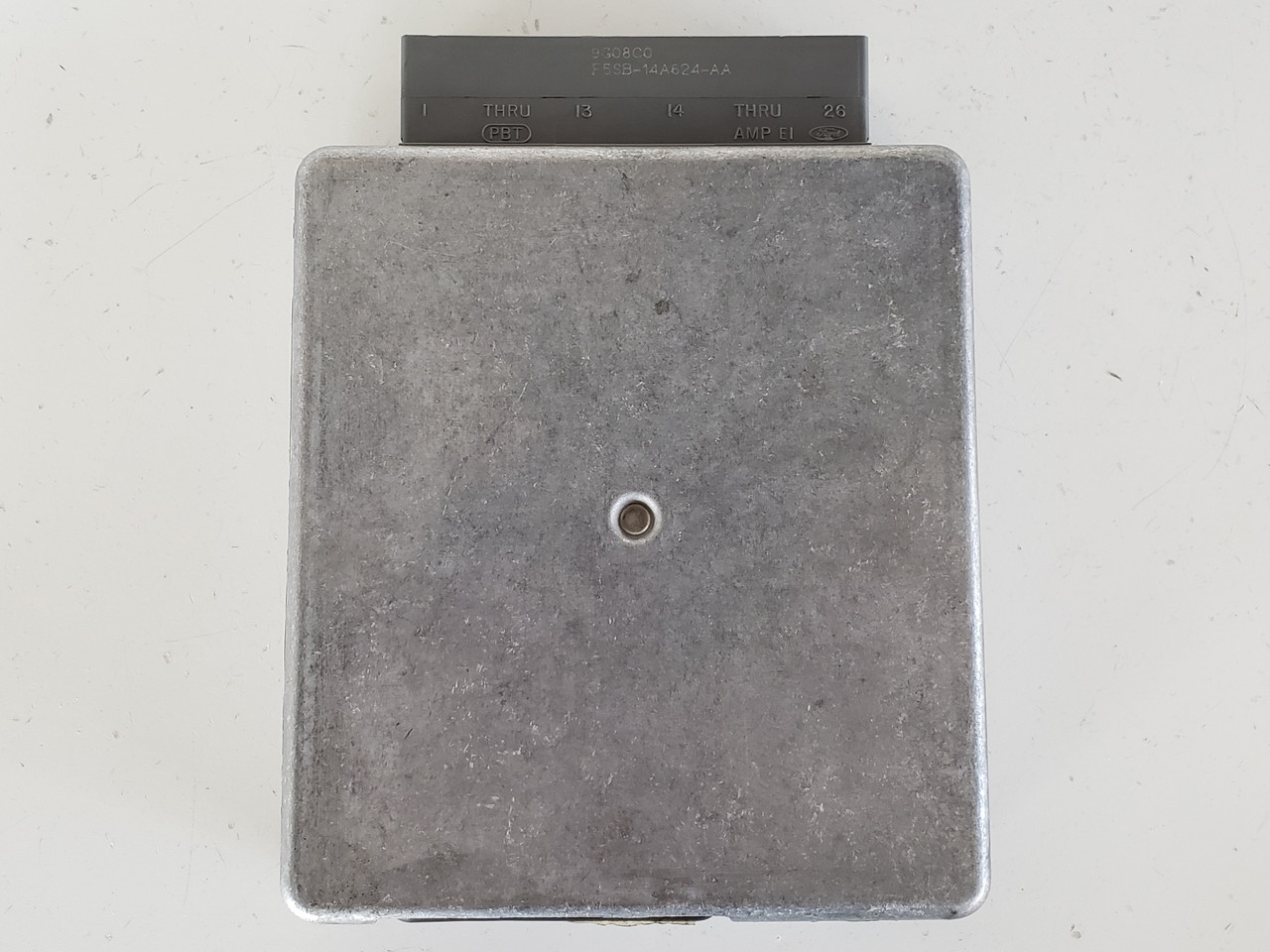 00 Grand Marquis YW7F-12A650-GB Computer Brain Engine