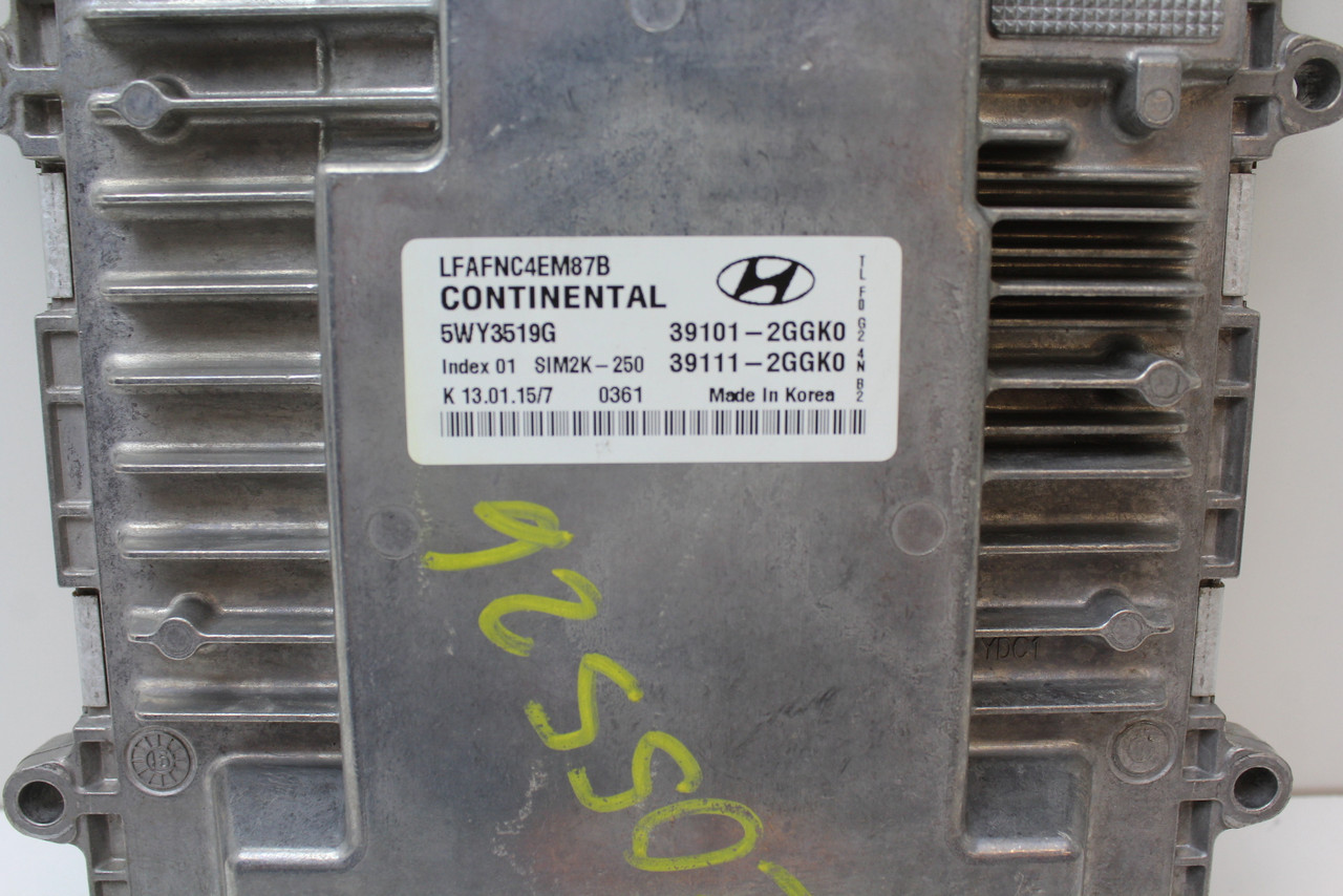 15-17 Sonata 39111-2GGK0 Computer Brain Engine Control ECU ECM EBX Module