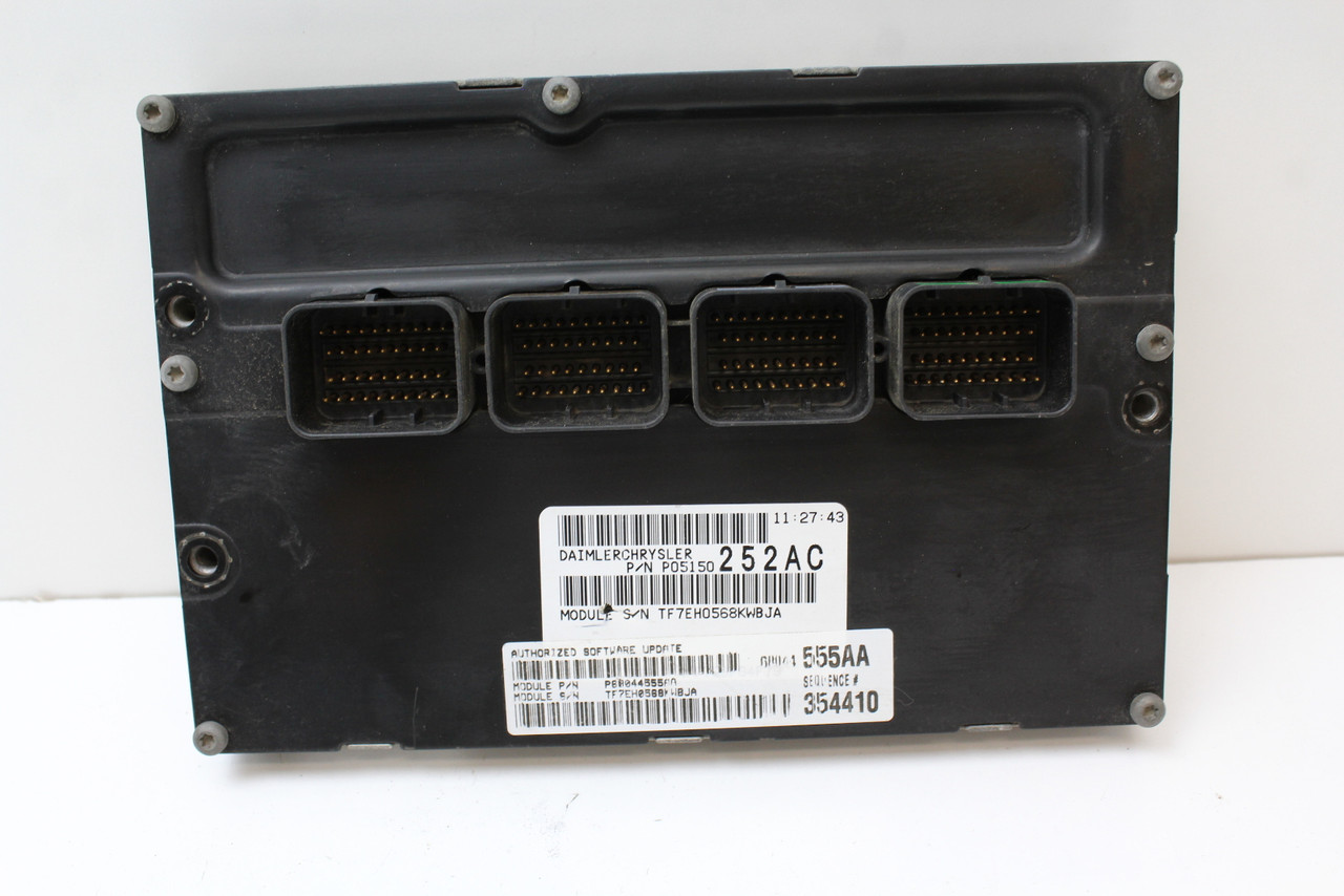 08-10 Town Country P68044555AA Computer Brain Engine Control ECU ECM EBX Module