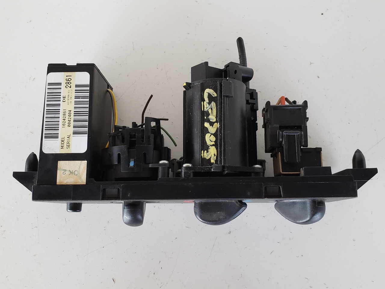 97-99 Chevy Cavalier 16242861 Climate Control Panel Temperature Unit A/C Heater