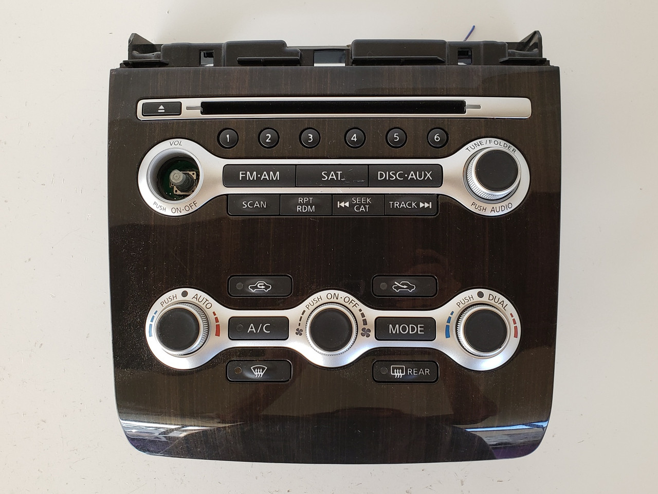 12-14 Maxima 25391 9DA1A Audio Climate Control Panel Temperature Unit A/C Heater