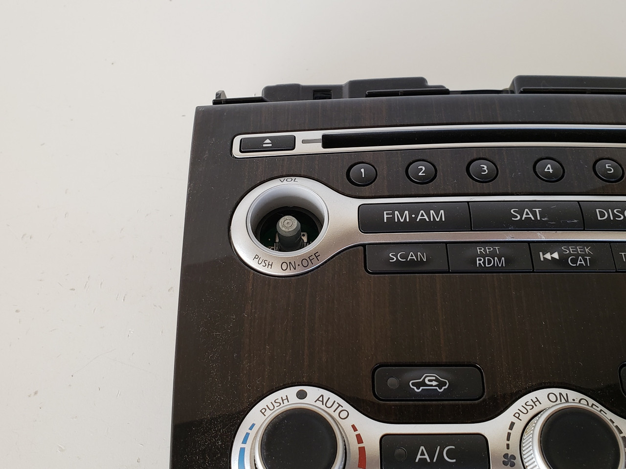 12-14 Maxima 25391 9DA1A Audio Climate Control Panel Temperature Unit A/C Heater