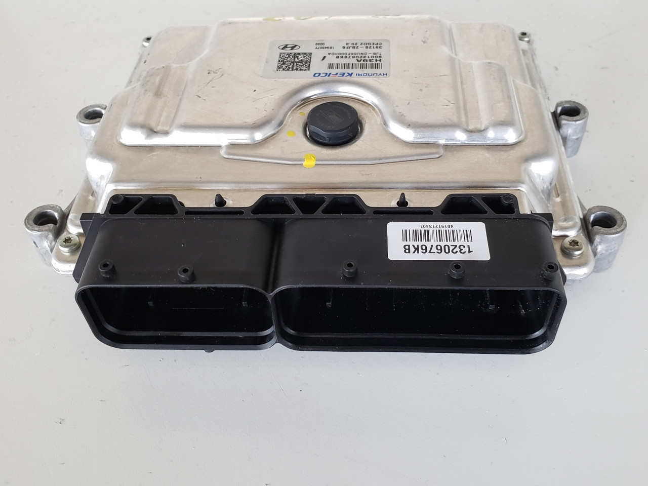 2019-2020 Veloster 39128-2BJF6 Computer Brain Engine Control ECU ECM EBX Module