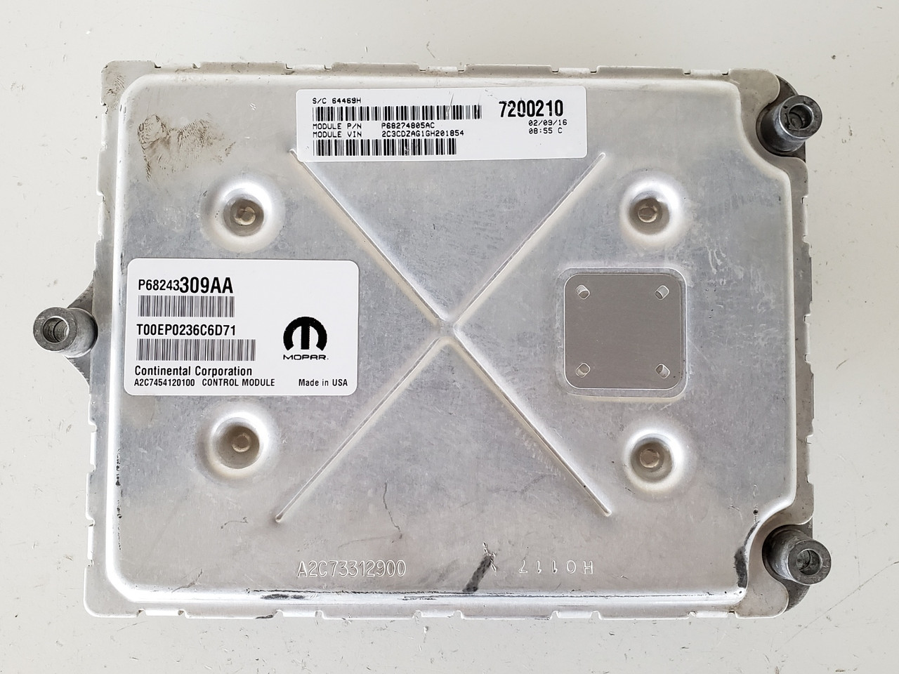 2016-2017 Challenger 68274805AC Computer Brain Engine Control ECU ECM EBX Module