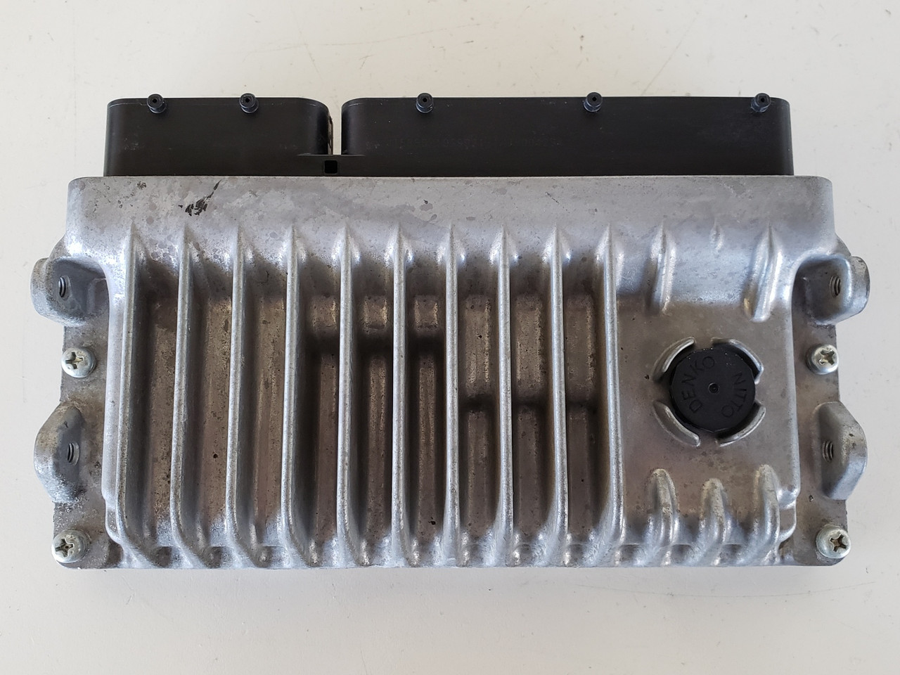 2015 Toyota Rav4 89661-42U61 Computer Brain Engine Control ECU ECM EBX Module