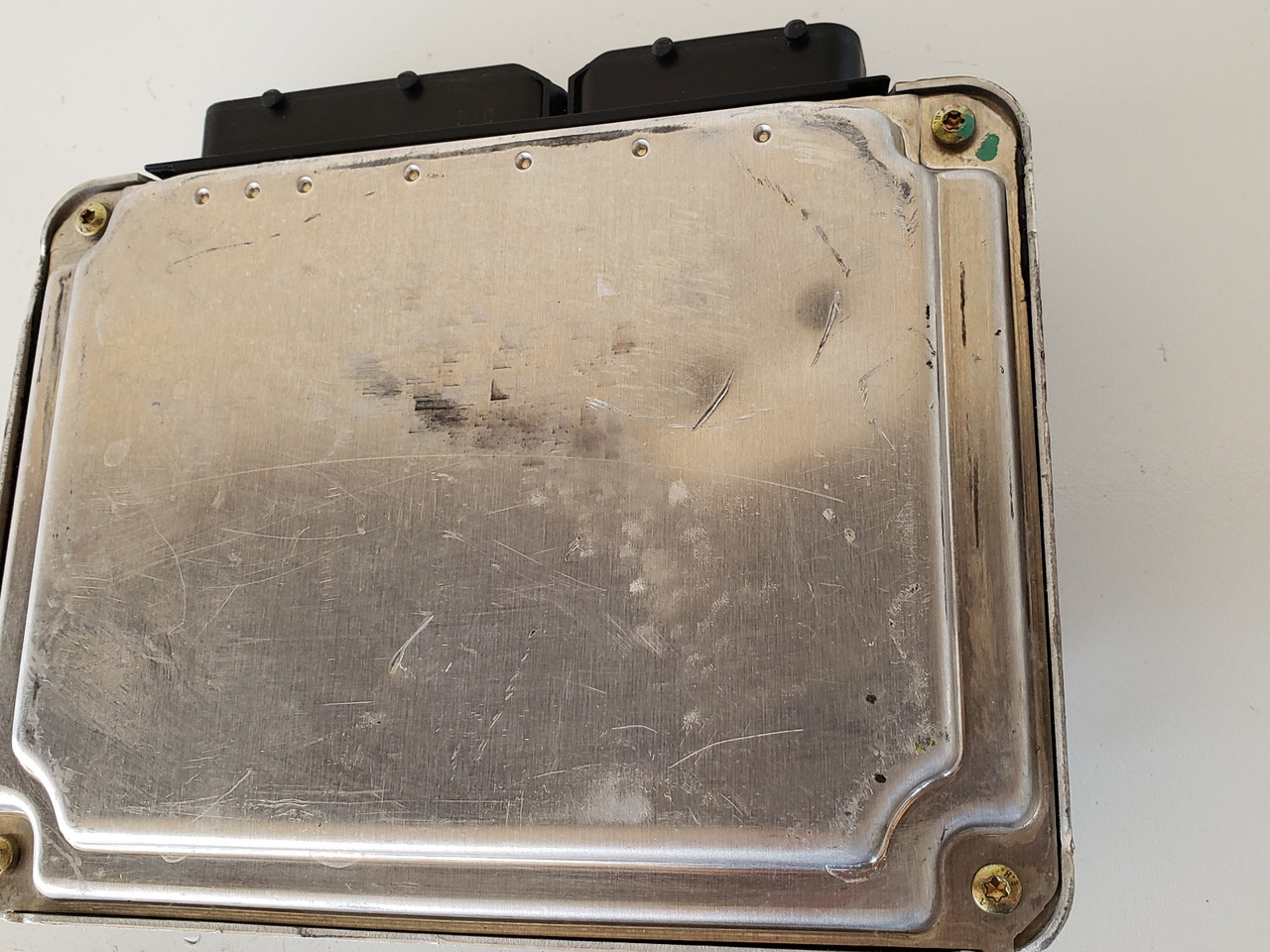 2002 VW Beetle 06A 906 032 GD Computer Brain Engine Control ECU ECM EBX Module