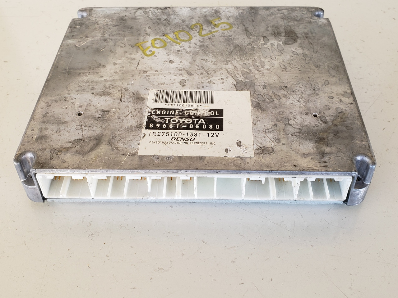 2004-2006 RX330 89661-0E080 Computer Brain Engine Control 2004-2006 RX330 89661-0E080 Computer Brain Engine Control