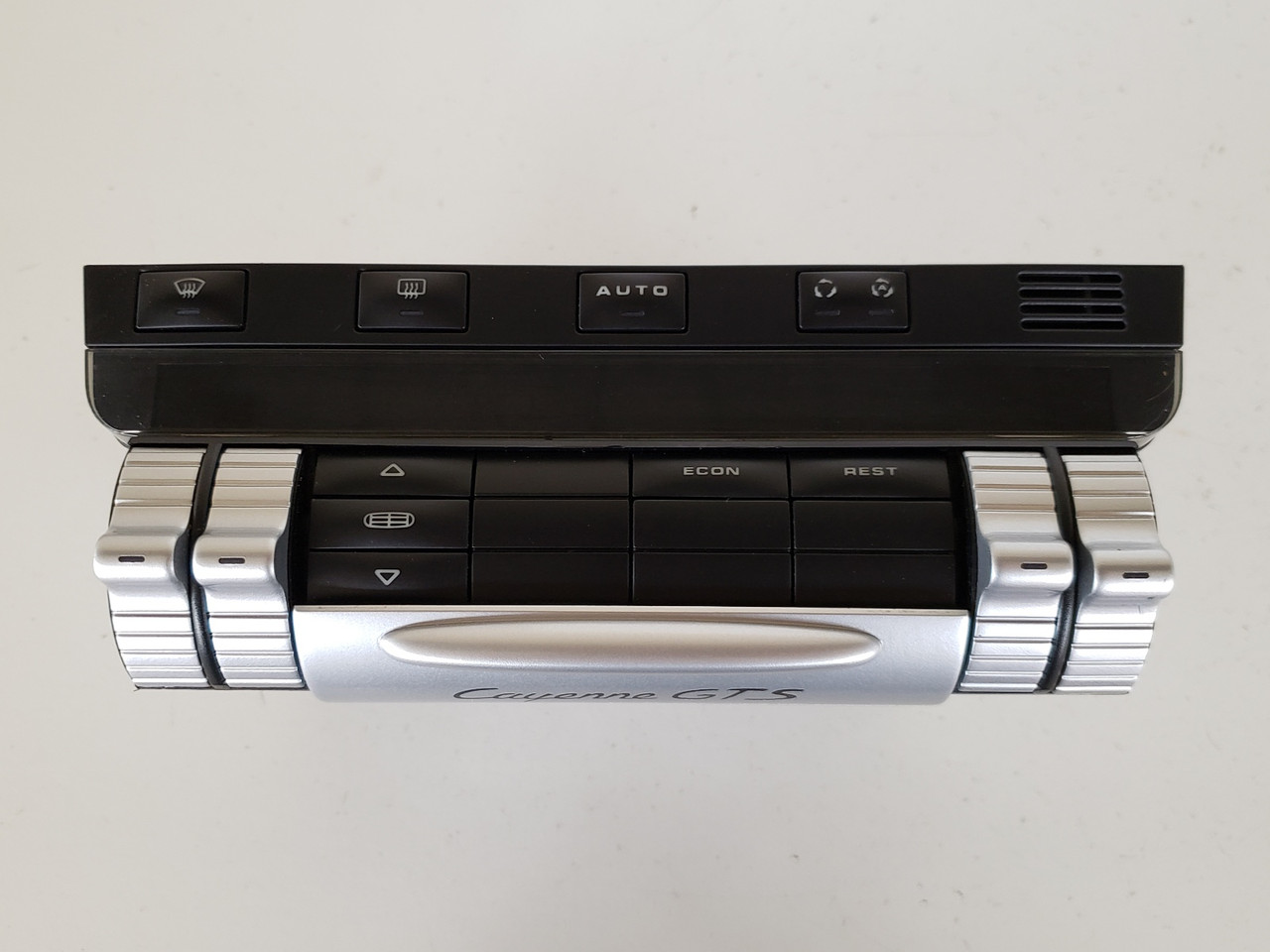 08-10 Cayenne GTS 7L5 907 040CB Climate Control Panel Temp Unit A/C Heater