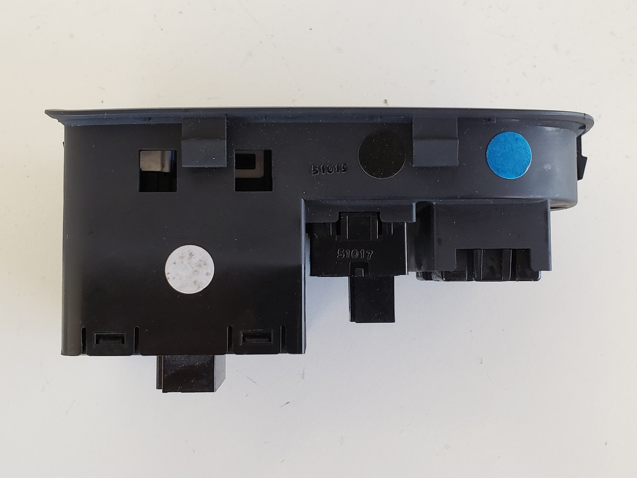 14-16 Kia Forte 93700-A7040 Dimmer / Active Eco / Traction Control Switch
