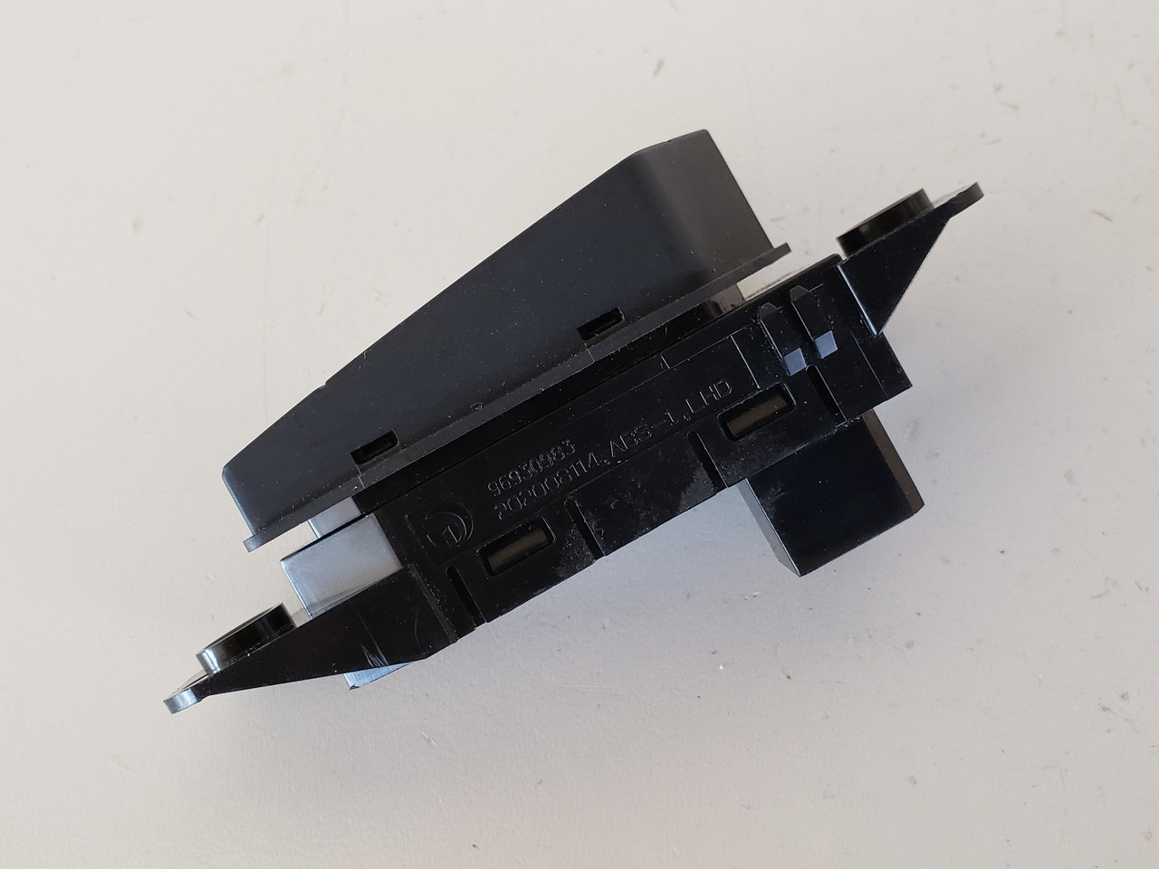 11-12 Chevy Cruze 96930983 Passener Airbag Air Bag Indicator Switch