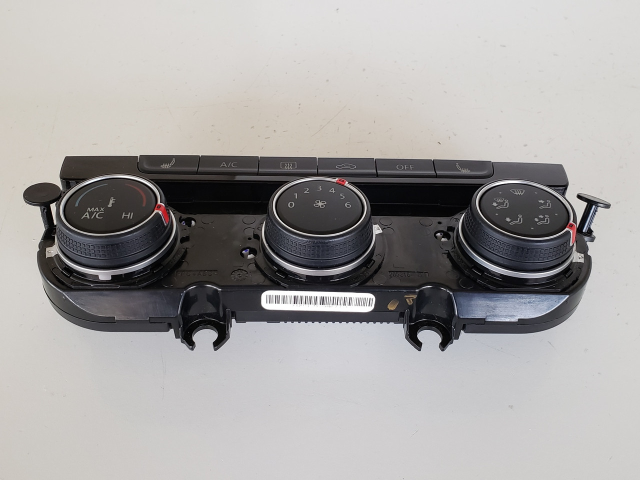 1821 VW Golf GTI 5GM907426G Climate Control Panel Temperature Unit A/C Heater 1821 VW Golf GTI 5GM907426G Climate Control Panel Temperature Unit A/C Heater