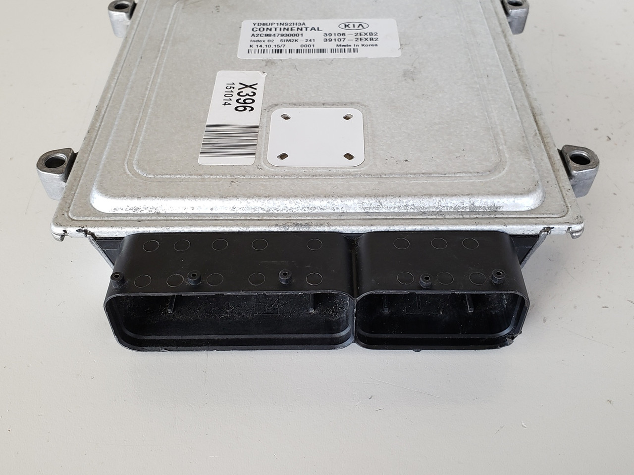 2016 Kia Forte 39107-2EXB2 Computer Brain Engine Control ECU ECM EBX Module