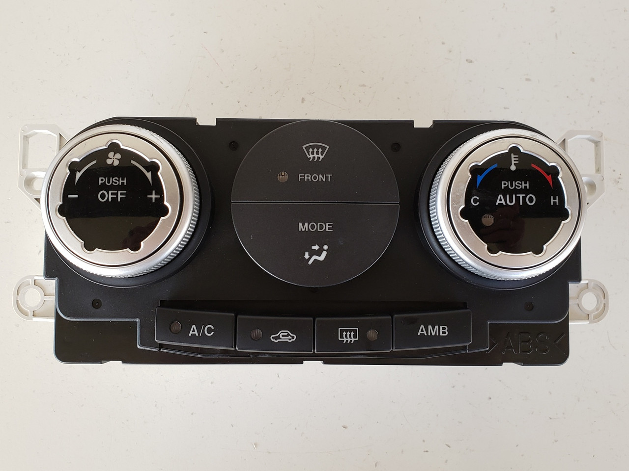 07-09 Mazda CX-7 EG2261190G Climate Control Panel Temperature Unit A/C Heater