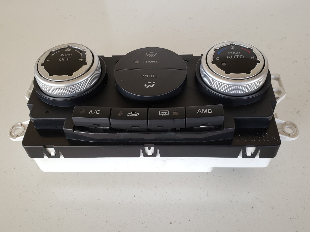 07-09 Mazda CX-7 EG2261190G Climate Control Panel Temperature Unit