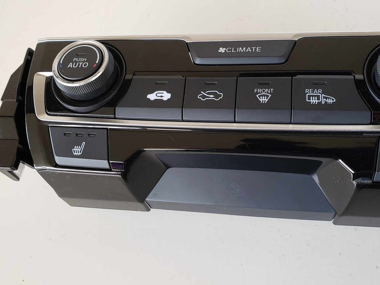 16-19 Civic 79600-TBA-C42 Climate Control Panel Temperature Unit A/C Heater 16-19 Civic 79600-TBA-C42 Climate Control Panel Temperature Unit A/C Heater