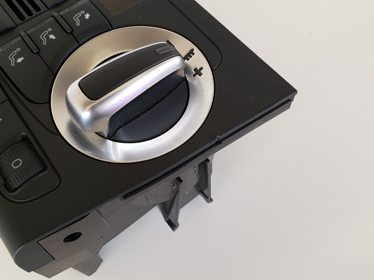 10-13 Audi A3 8P0820043BN Climate Control Panel Temperature Unit A/C Heater