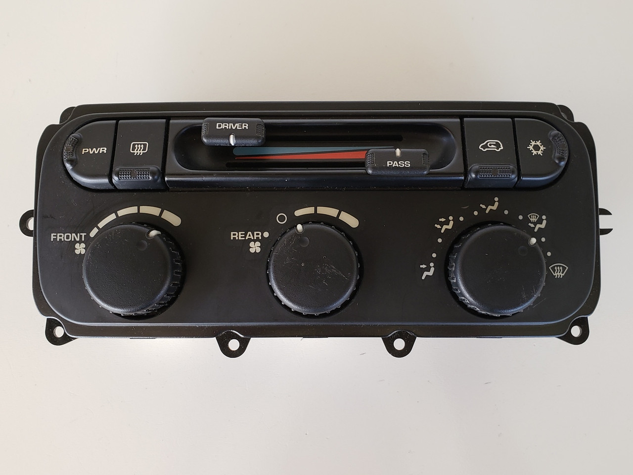 03 Dodge Caravan 05005003AG Climate Control Panel Temperature Unit A/C Heater