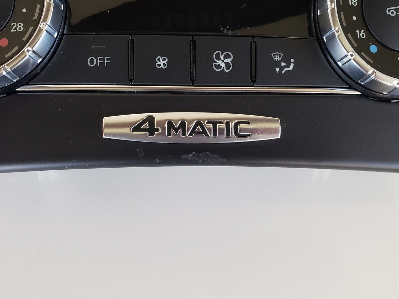 13-14 Mercedes C300 A 204 900 58 05 Climate Control Panel Temp Unit A/C Heater