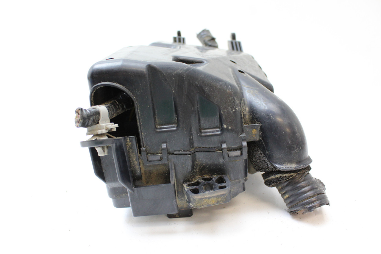 10-14 Mazda 3 2.0L 5 Speed BBM6 66761 Fusebox Fuse Box Relay Unit Module