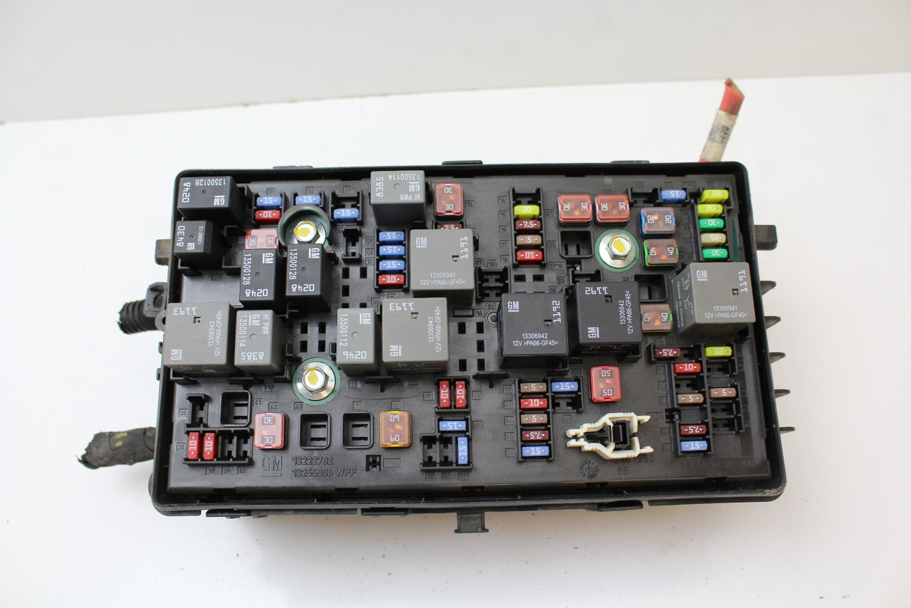 11-14 Chevrolet Cruze 95216200 Fusebox Fuse Box Relay Unit Module