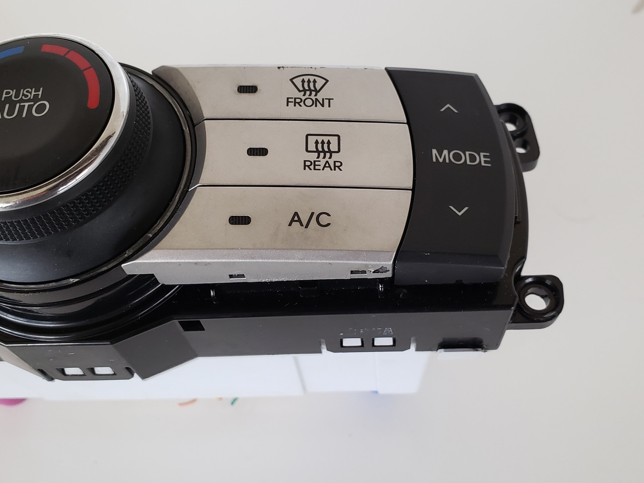 09-12 Genesis Coupe 97250-2M510 Climate Control Panel Temp Unit A/C Heater
