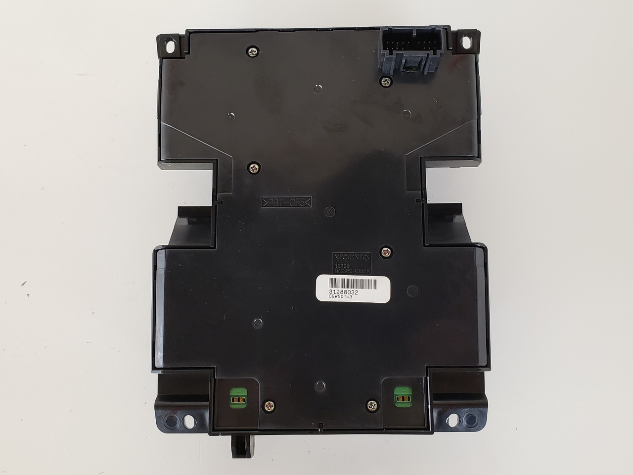 12-13 Volvo C70 31288032 Infotainment Climate Control Panel Temp Unit A/C Heater