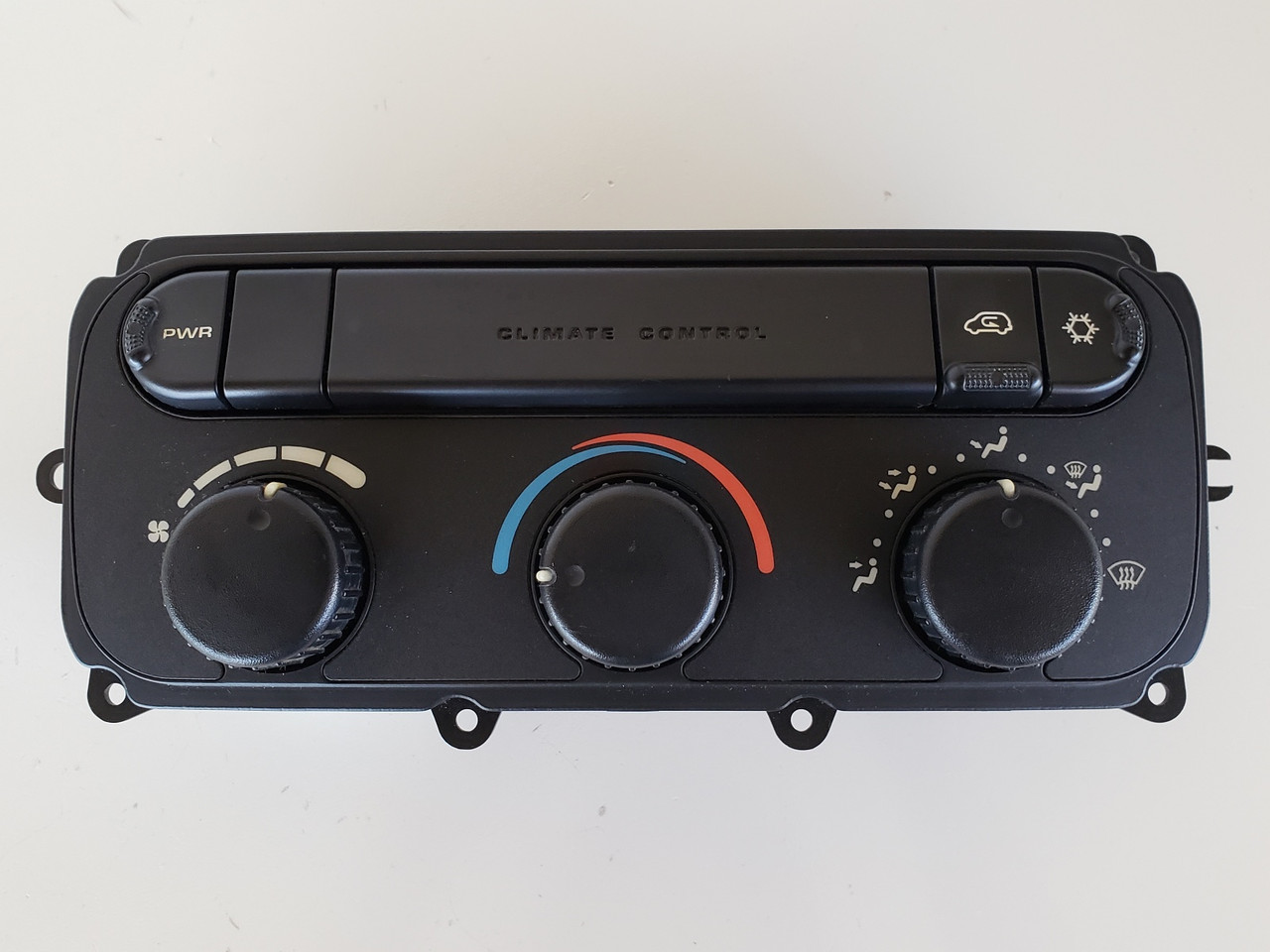 03 Dodge Caravan 05005000AF Climate Control Panel Temperature Unit A/C Heater