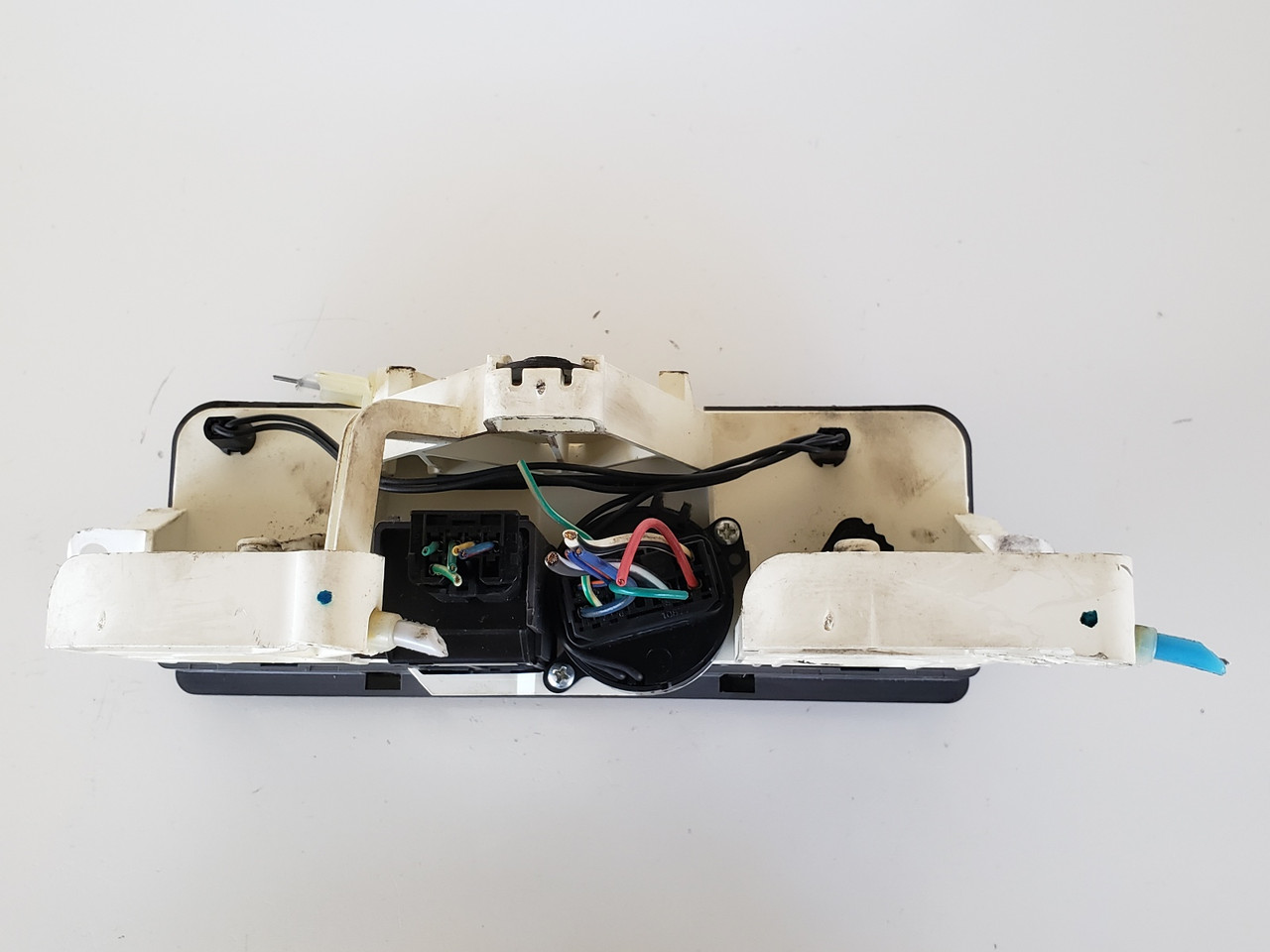 98-00 Corolla 55910-02020-B0 Climate Control Panel Temperature Unit A/C Heater 98-00 Corolla 55910-02020-B0 Climate Control Panel Temperature Unit A/C Heater