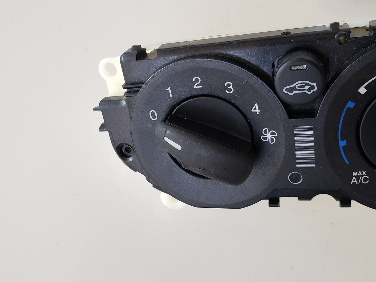 13-14 Escape CM5T-19980-AE Climate Control Panel Temperature Unit A/C Heater