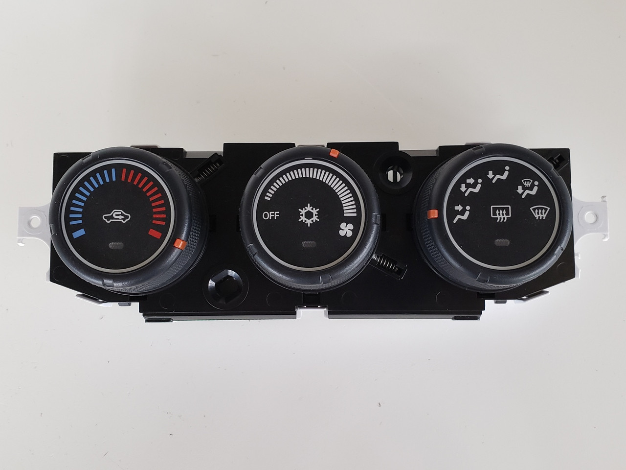 14 Mitsubishi RVR 7820A808 "For Parts" Climate Control Panel Unit A/C Heater