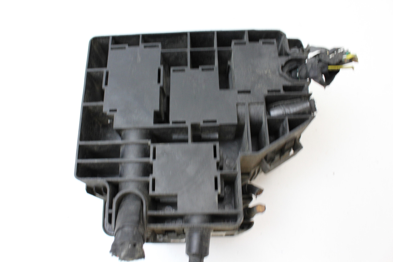 07 08 09 Hyundai Santa Fe 91950-2B620 Fusebox Fuse Box Relay Unit Module