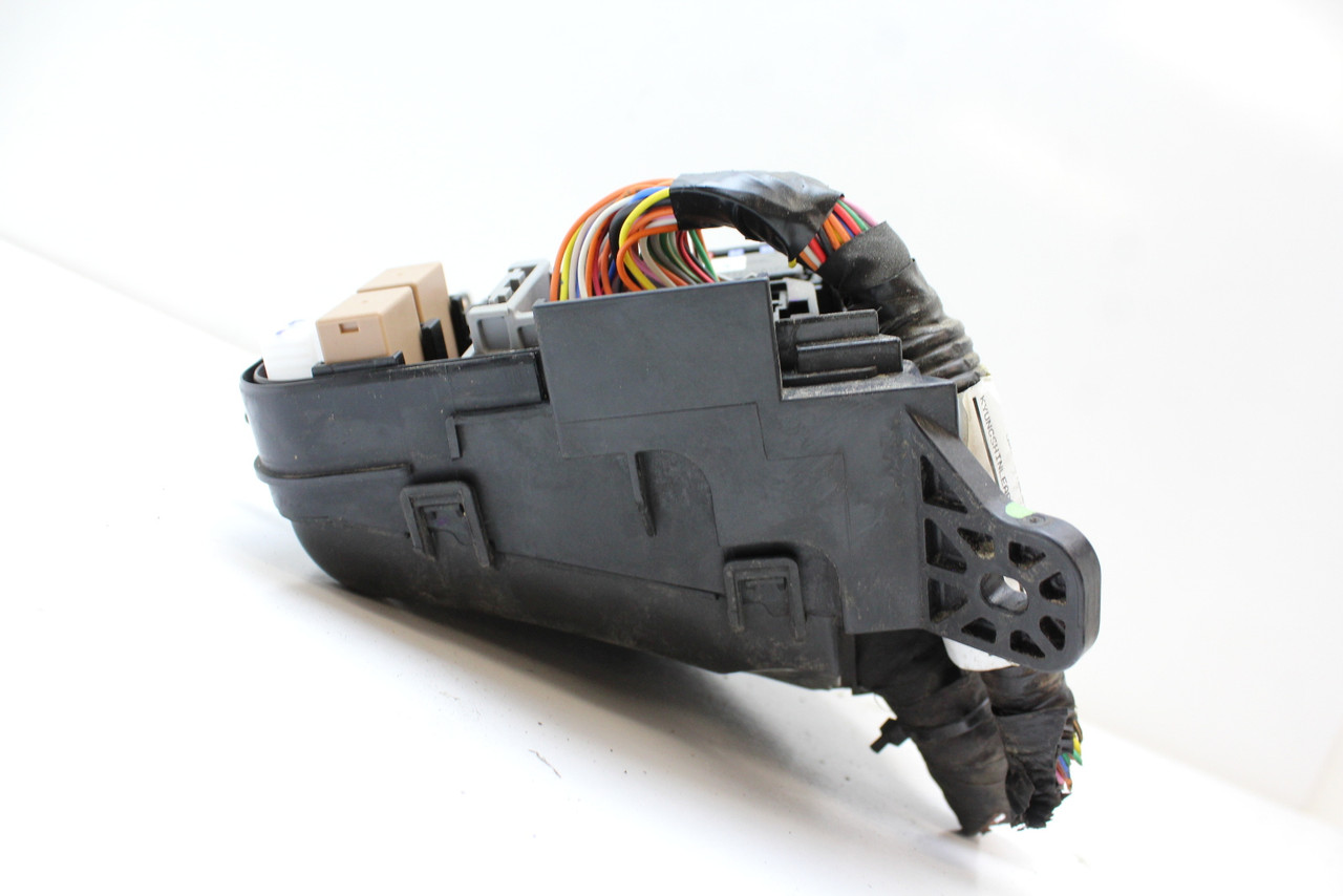 14-16 Hyundai Elantra 91201 3Y040 Fusebox Fuse Box Relay Unit Module