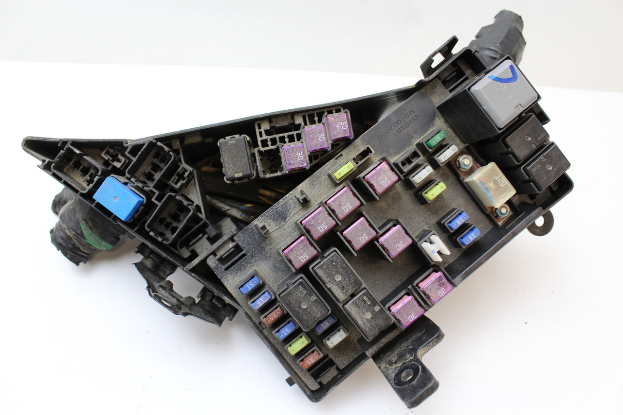 10-14 Subaru Tribeca MB100200B Fusebox Fuse Box Relay Unit Module