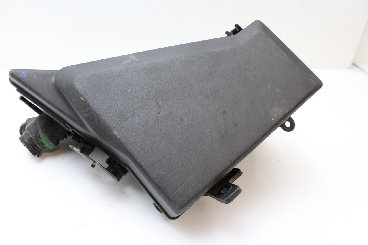 10-14 Subaru Tribeca MB100200B Fusebox Fuse Box Relay Unit