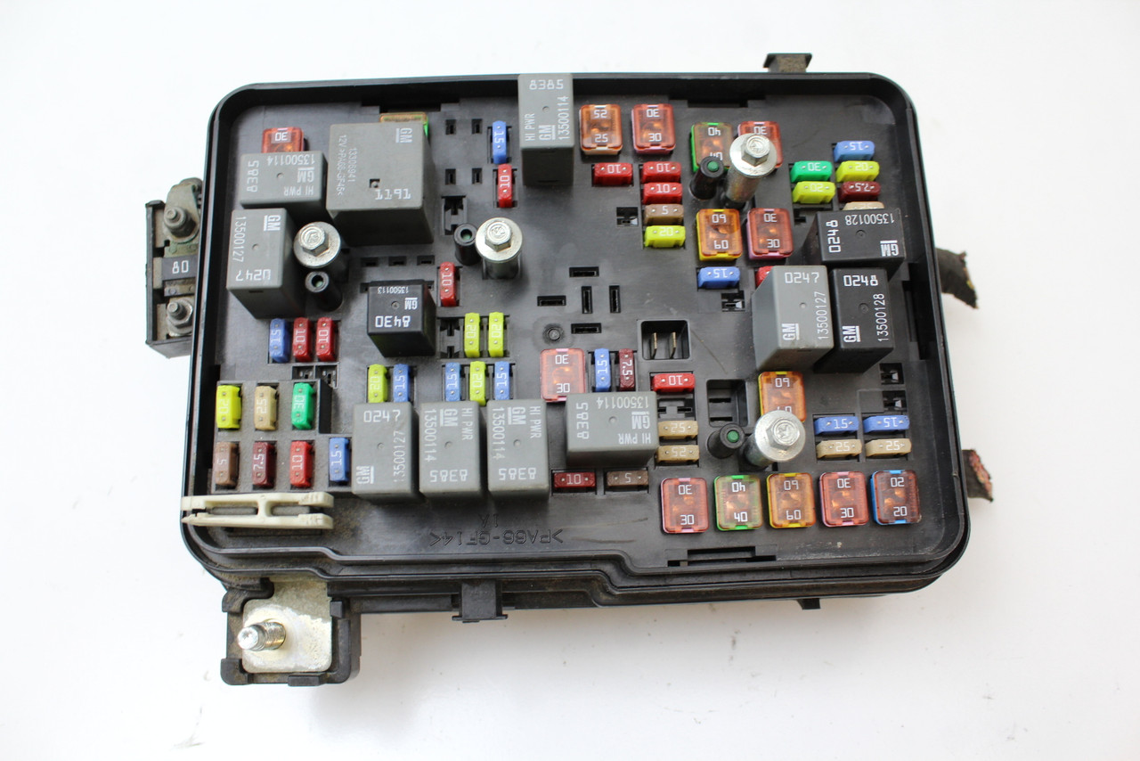 2011 11 Buick Terrain 2.4L 20899626 Fusebox Fuse Box Relay Unit Module