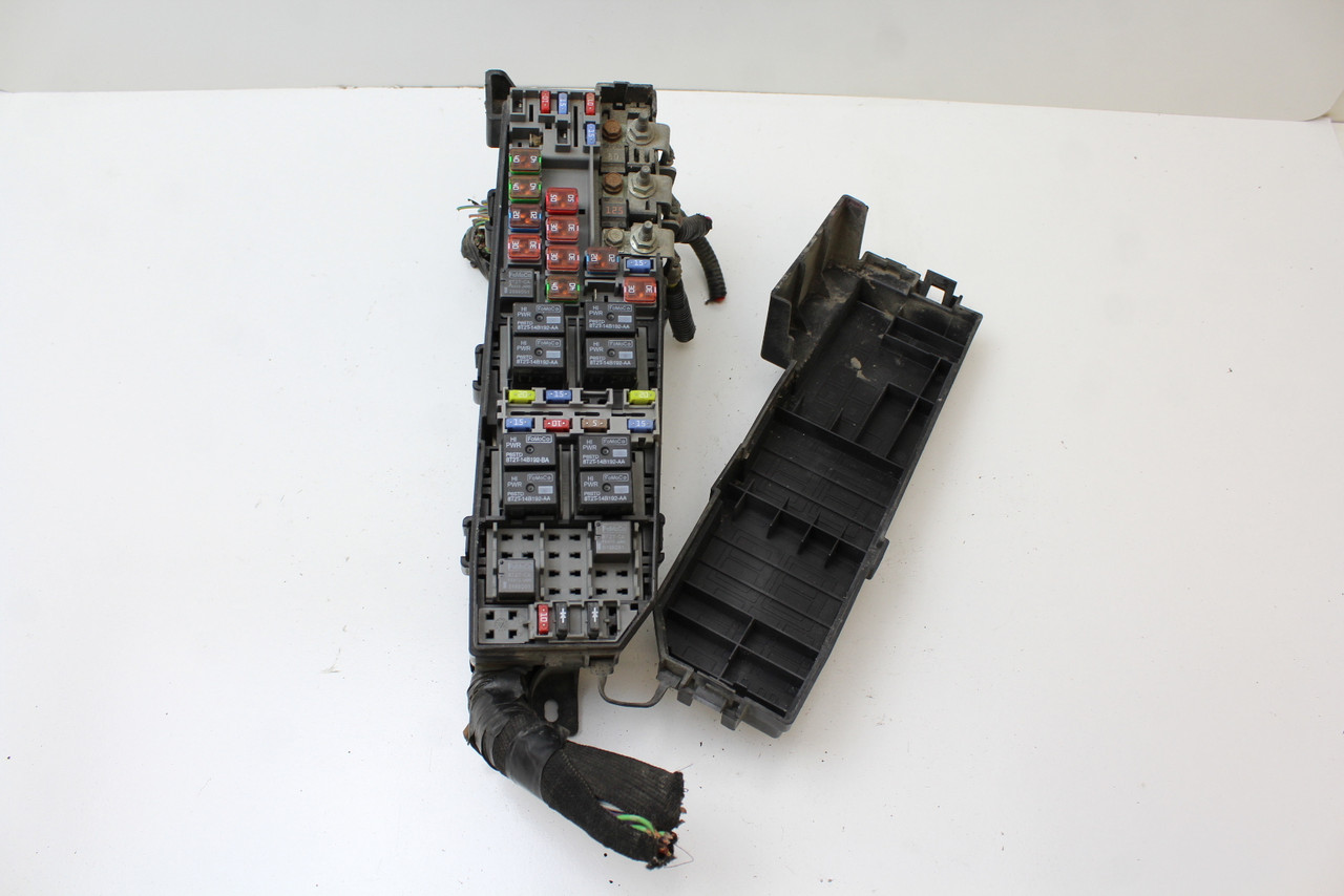 08-11 Mazda Tribute 9L8T-14A003-BB Fusebox Fuse Box Relay Unit Module