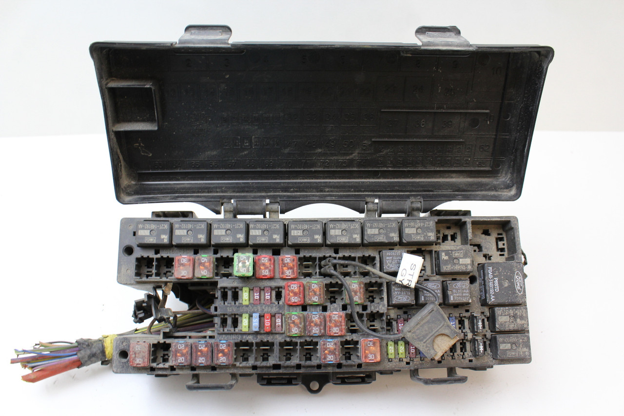 09-19 Ford E350 E-350 9C2T-14A003-AB Fusebox Fuse Box Relay Unit Module