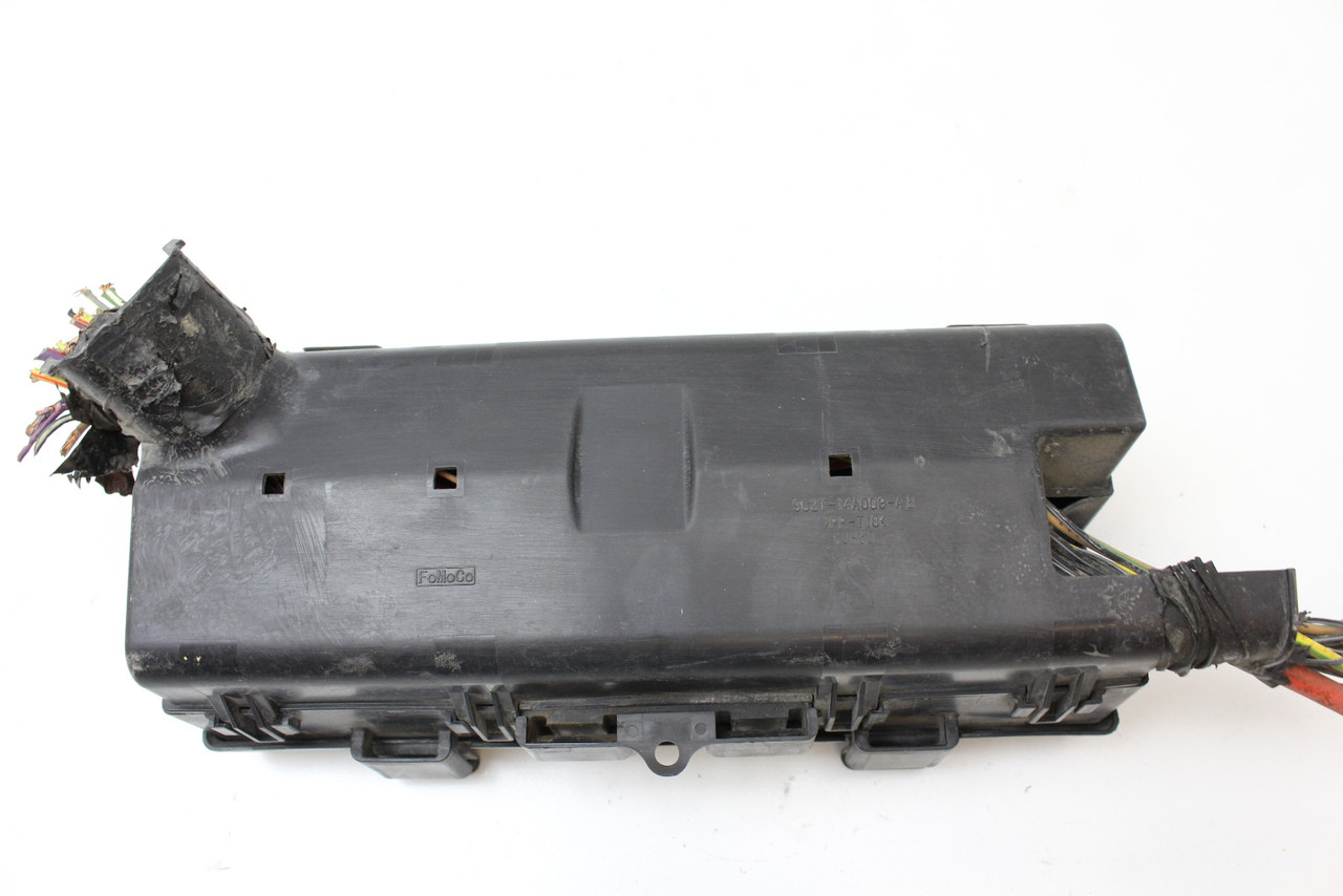 09-19 Ford E350 E-350 9C2T-14A003-AB Fusebox Fuse Box Relay Unit Module