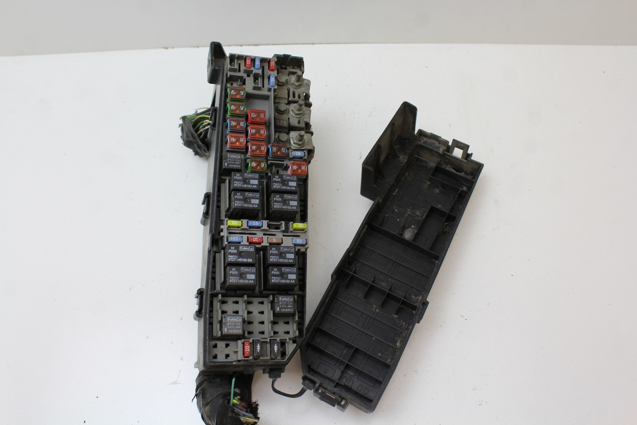 2010 10 Ford Escape 9L8T-14A003-BB Fusebox Fuse Box Relay Unit Module